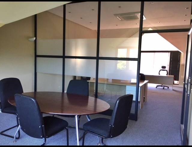 86M² OFFICE RENTED IN WESTLAKE